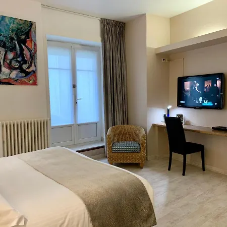 Hotel Western Des Voyageurs 3*
